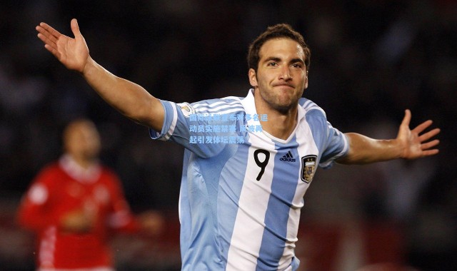 彩客网官网电脑版：国际泳联宣布对多名运动员实施禁赛 风波再起引发体坛震荡