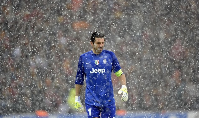 中国蝶泳新星闪耀世锦赛，破纪录摘金创历史